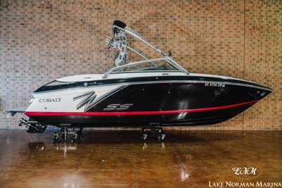 BOATZON | Cobalt 242 WSS 2011 BOATZON | Cobalt 242 WSS 2011