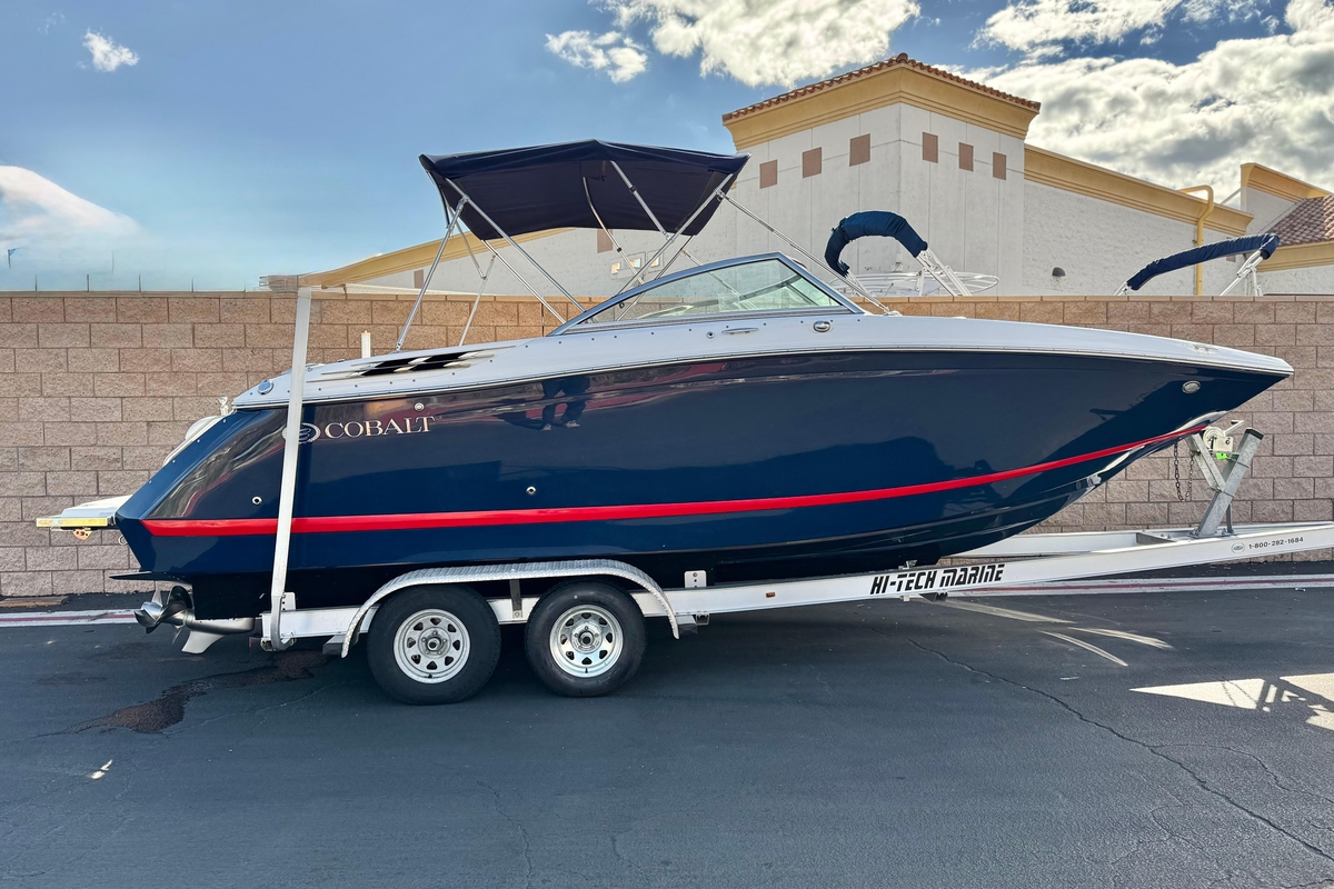2014 Cobalt 24SD - Sold Boat