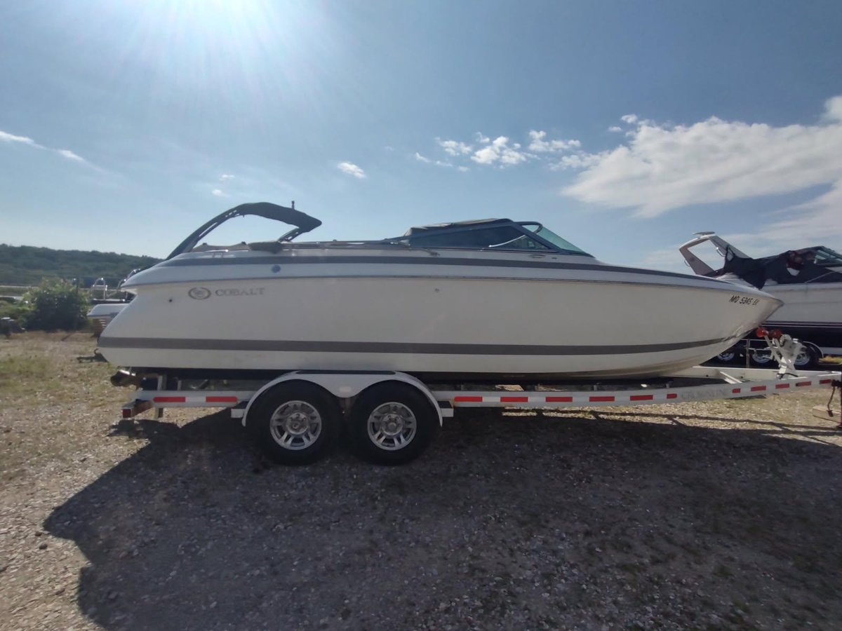 2002 Cobalt 262 - Sold Boat