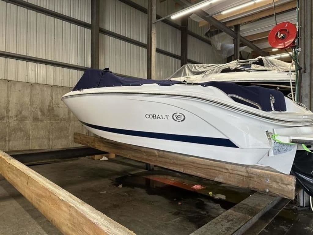Cobalt Boats 200S 2016