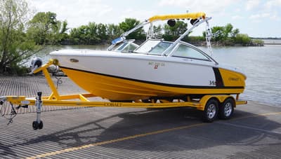 BOATZON | Cobalt Boats 220WSS 2014