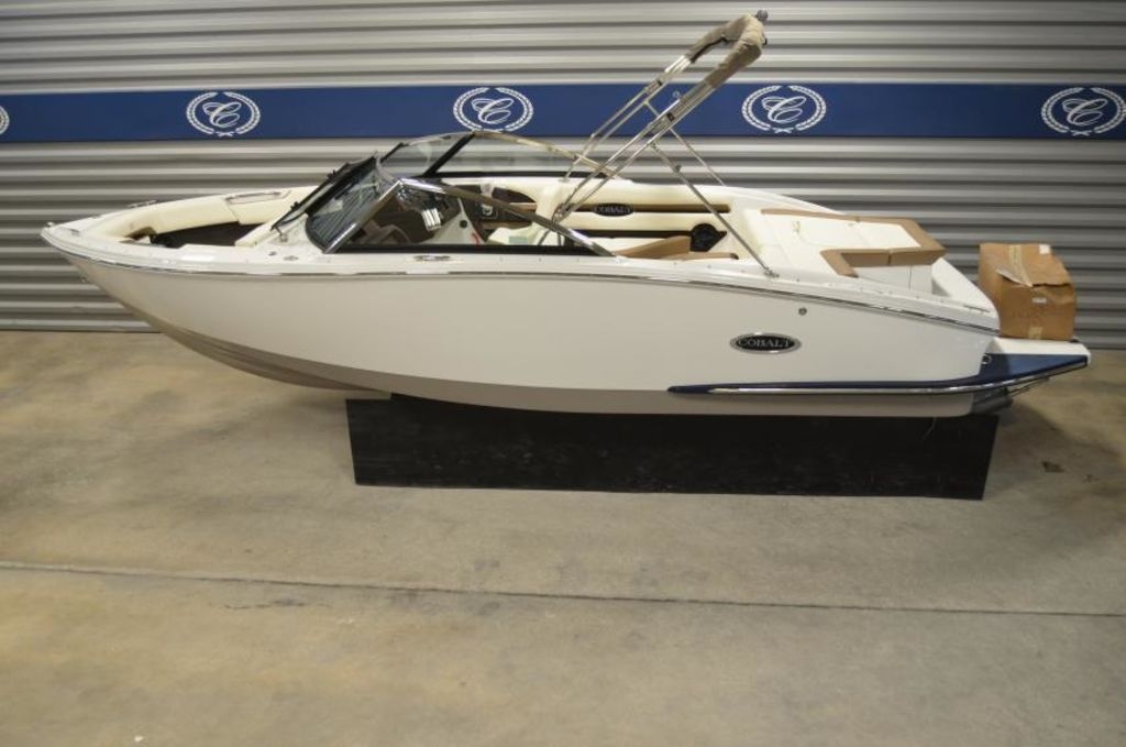 2018 Cobalt Boats CS22 - Sold Boat