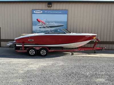 BOATZON | Cobalt Boats CS23 2019