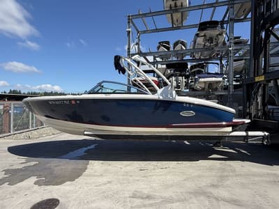 BOATZON | Cobalt Boats CS23 Surf 2023