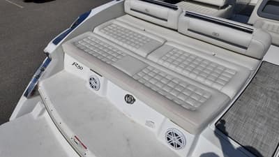 BOATZON | Cobalt Boats R30 2019 BOATZON | Cobalt Boats R30 2019