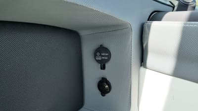 BOATZON | Cobalt Boats R30 2019 BOATZON | Cobalt Boats R30 2019