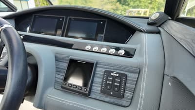 BOATZON | Cobalt Boats R30 2019 BOATZON | Cobalt Boats R30 2019