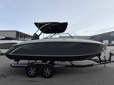 BOATZON | Cobalt Boats R5 2017 BOATZON | Cobalt Boats R5 2017