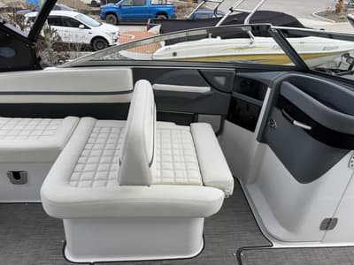 BOATZON | Cobalt Boats R5 2017