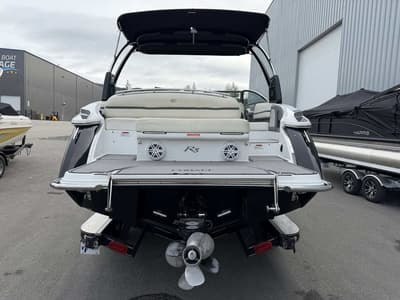 BOATZON | Cobalt Boats R5 2017