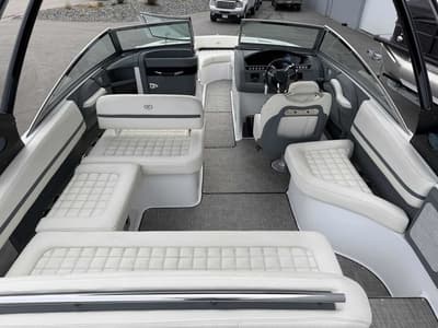 BOATZON | Cobalt Boats R5 2017