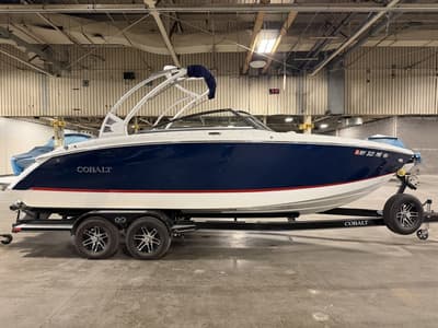 BOATZON | Cobalt Boats R5 2020