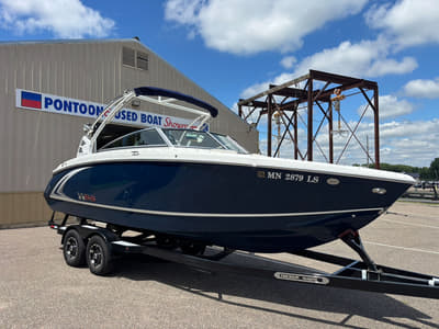 BOATZON | Cobalt Boats R5 Surf 2018
