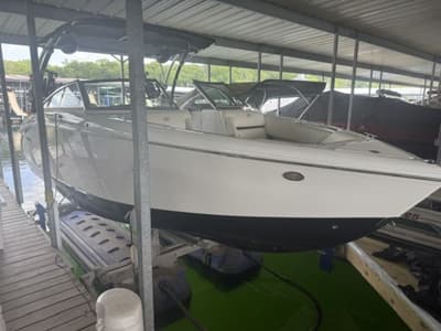 BOATZON | Cobalt Boats R5 Surf 2019