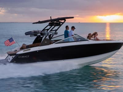 BOATZON | Cobalt Boats R6 2021