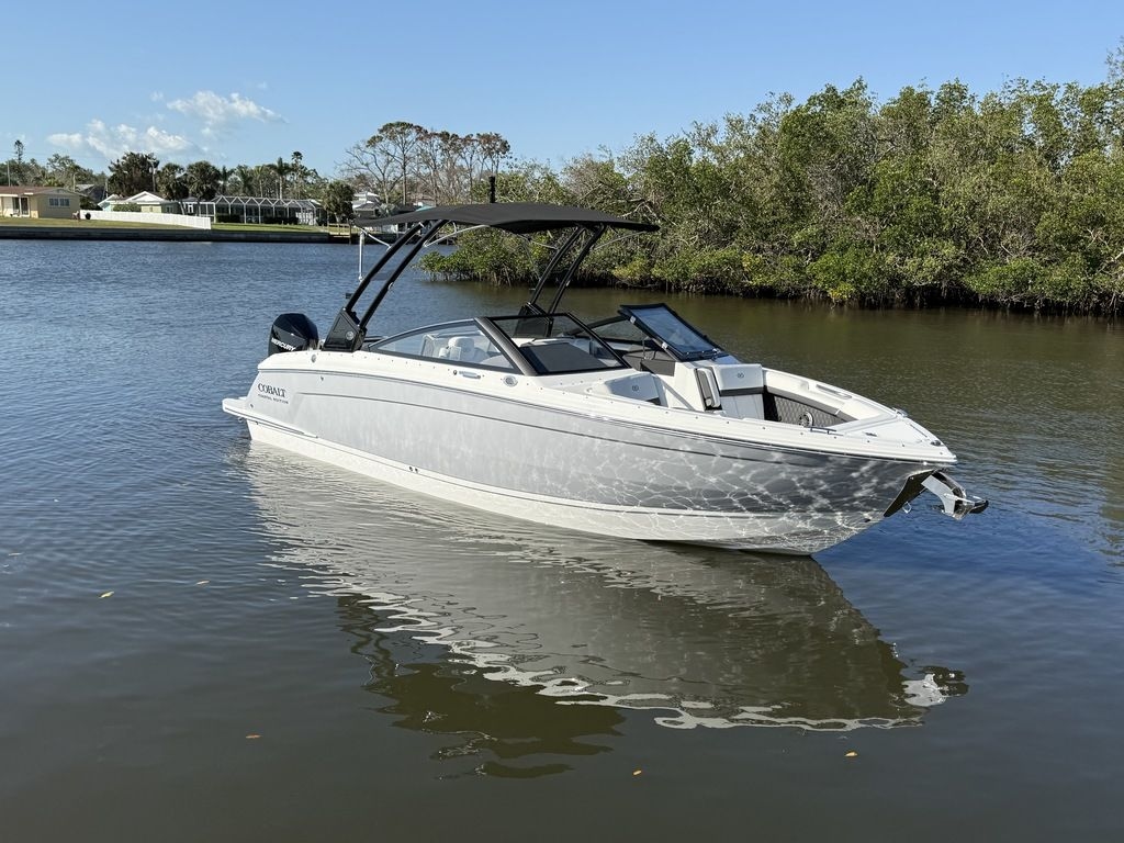 2025 Cobalt Boats R6 Outboard - Sold Boat