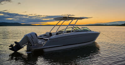 BOATZON | Cobalt Boats R6 Outboard 2027