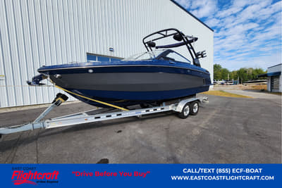 BOATZON | Cobalt Boats R6 Surf 2026