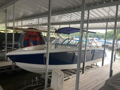 BOATZON | Cobalt Boats R7 2018