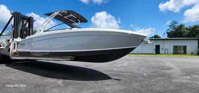 BOATZON | Cobalt Boats R8 2025