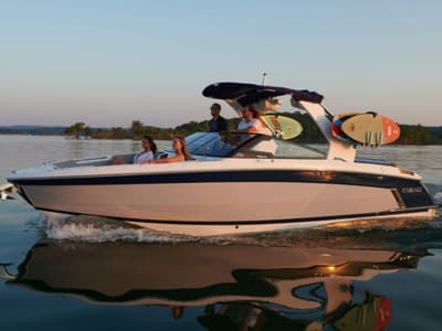BOATZON | Cobalt Boats R8 Surf 2022