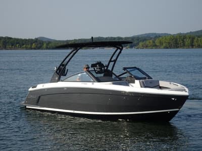 BOATZON | Cobalt Boats R8 Surf 2027