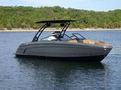 BOATZON | Cobalt Boats R8 Surf 2027