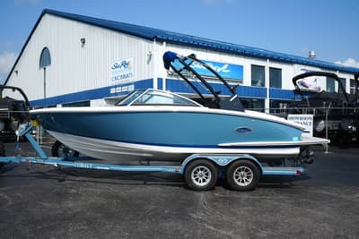 BOATZON | Cobalt CS Series CS22 2024