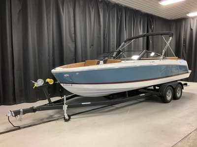 BOATZON | Cobalt CS22 2026 BOATZON | Cobalt CS22 2026