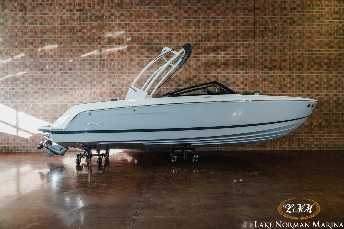 2025 Cobalt CS23 - Sold Boat