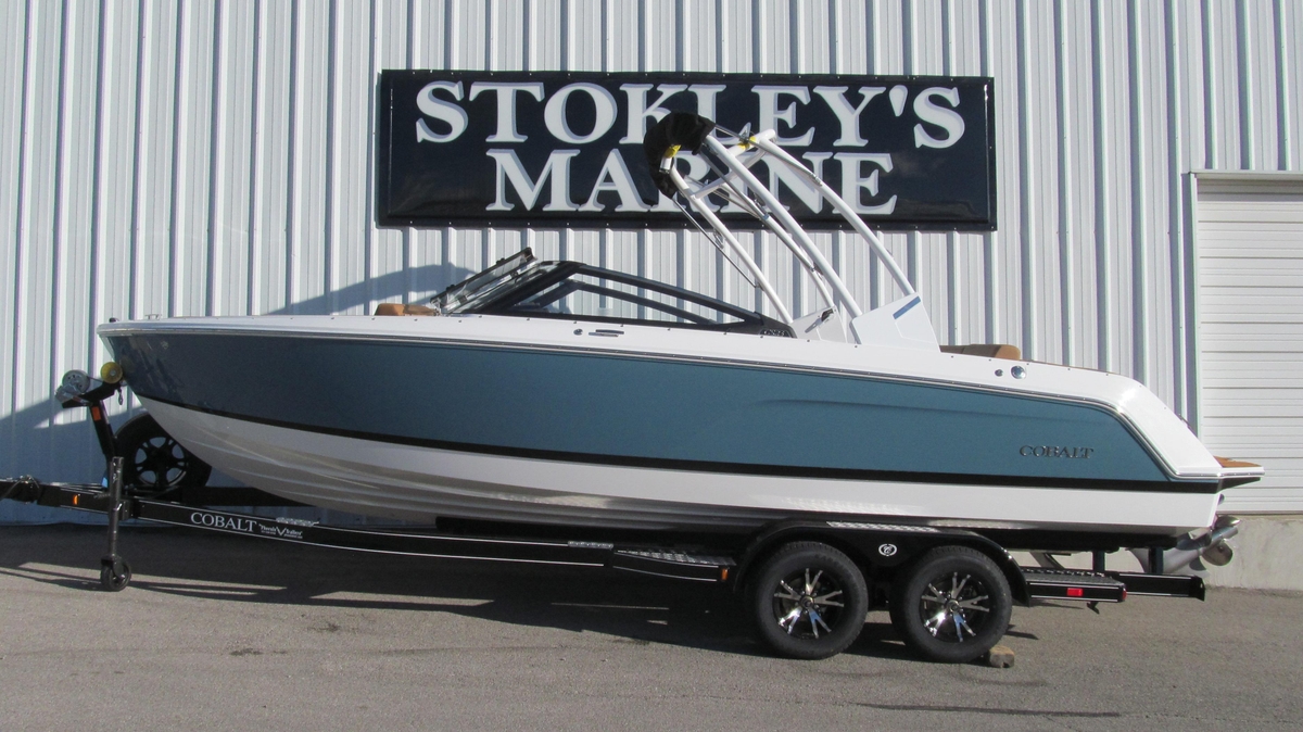2025 Cobalt CS23 - Sold Boat