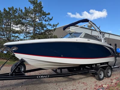 BOATZON | Cobalt R3 Surf 2017 BOATZON | Cobalt R3 Surf 2017