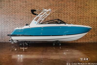 BOATZON | Cobalt R4 2026 BOATZON | Cobalt R4 2026