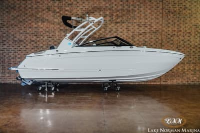 BOATZON | Cobalt R4 2026 BOATZON | Cobalt R4 2026