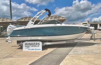 BOATZON | Cobalt R4 Outboard 2022