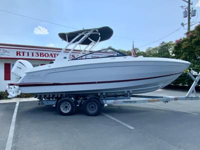 BOATZON | Cobalt R4 Outboard 2026