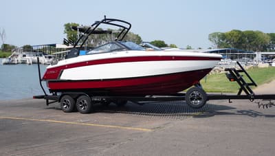 BOATZON | Cobalt R4 Surf 2027
