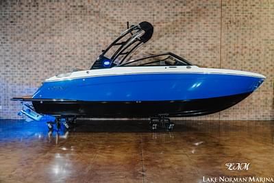BOATZON | Cobalt R6 2025 BOATZON | Cobalt R6 2025