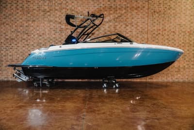 BOATZON | Cobalt R6 2026