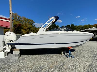 BOATZON | Cobalt R6 Outboard 2025