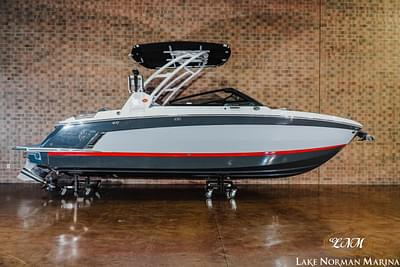 BOATZON | Cobalt R6 Surf 2024