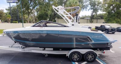 BOATZON | Cobalt R6 Surf 2026
