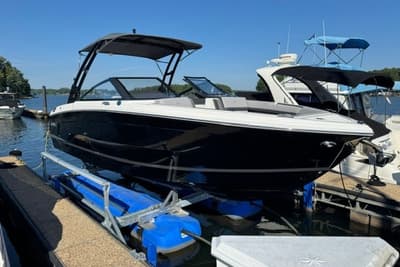 BOATZON | Cobalt R8 2024 BOATZON | Cobalt R8 2024