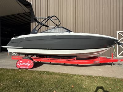 BOATZON | Cobalt R8 2026