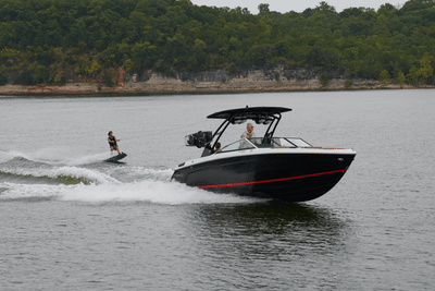 BOATZON | Cobalt R8 2027 BOATZON | Cobalt R8 2027