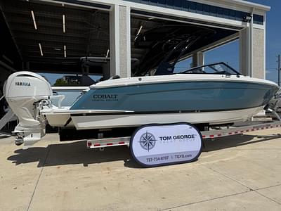 BOATZON | Cobalt R8 OB 2025 BOATZON | Cobalt R8 OB 2025