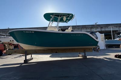 BOATZON | Cobia 220 Center Console 2018