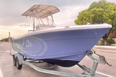 BOATZON | Cobia 220 Center Console 2019