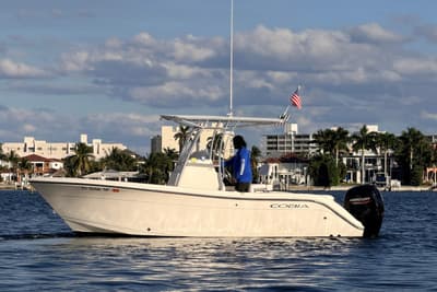 BOATZON | Cobia 220 Center Console 2020 BOATZON | Cobia 220 Center Console 2020