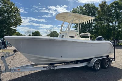 BOATZON | Cobia 220 Center Console 2022